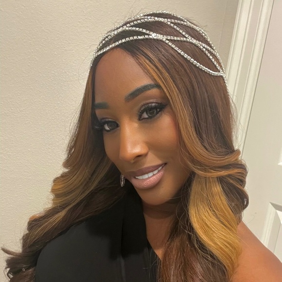 Rhinestone Special Occassion Wedding Head Piece Chain - Picture 7 of 7